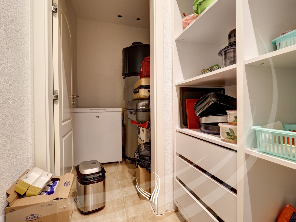 200m2 apartment for rent in Lakrishte neighborhood25