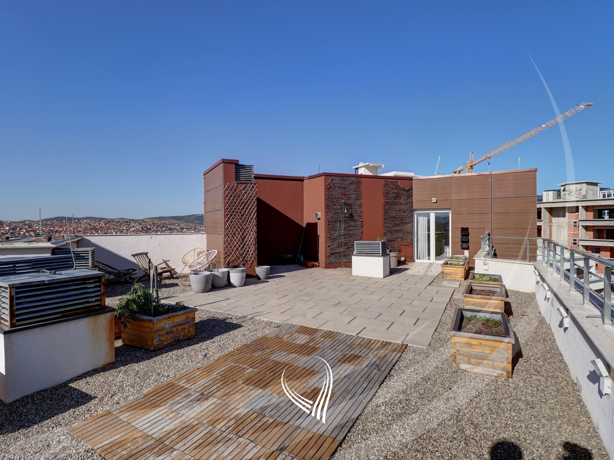 Duplex Penthouse 290m² me qira – Prishtina Stars - Aktash24
