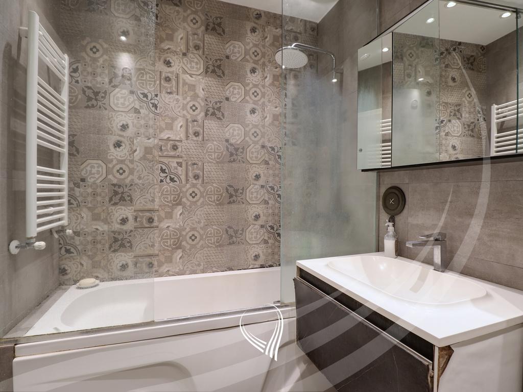 Banesë me 2 dhoma gjumi me qira në lagjen Lakrishtë – Prime Residence 111