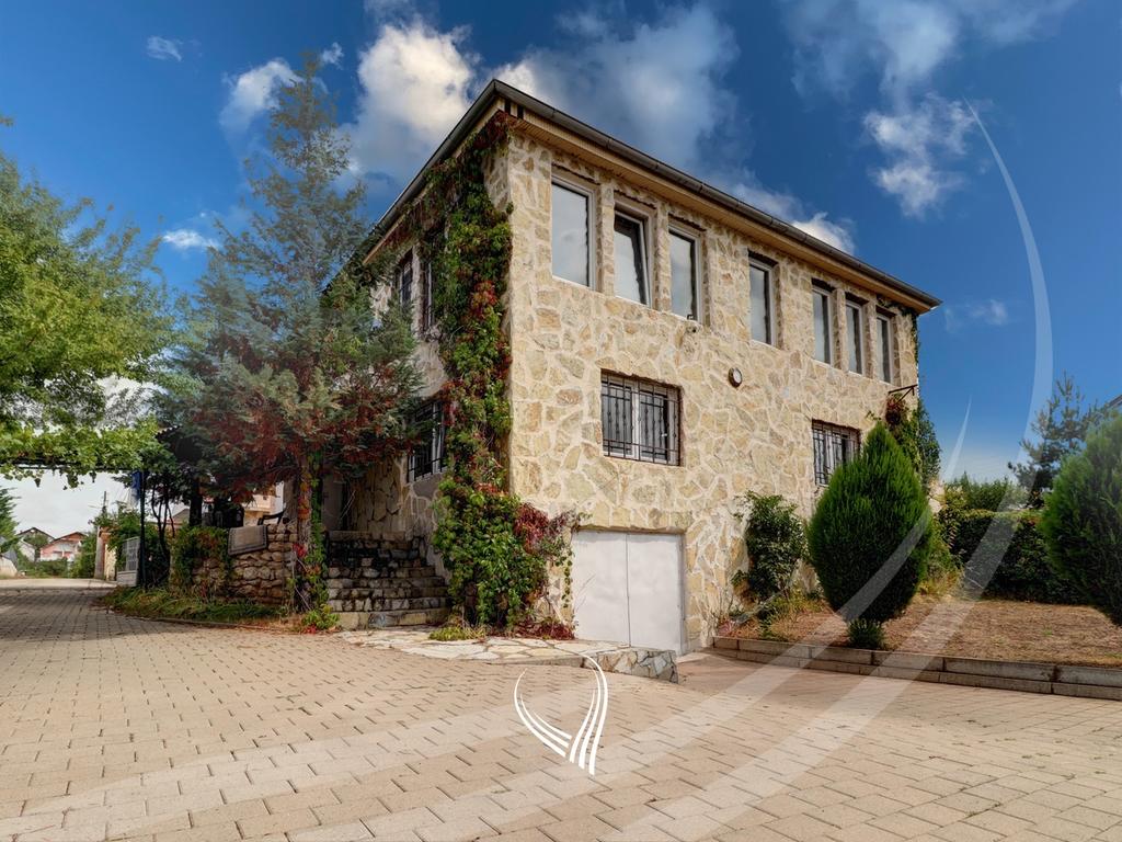 Tower 290m2 for sale in Matiçan