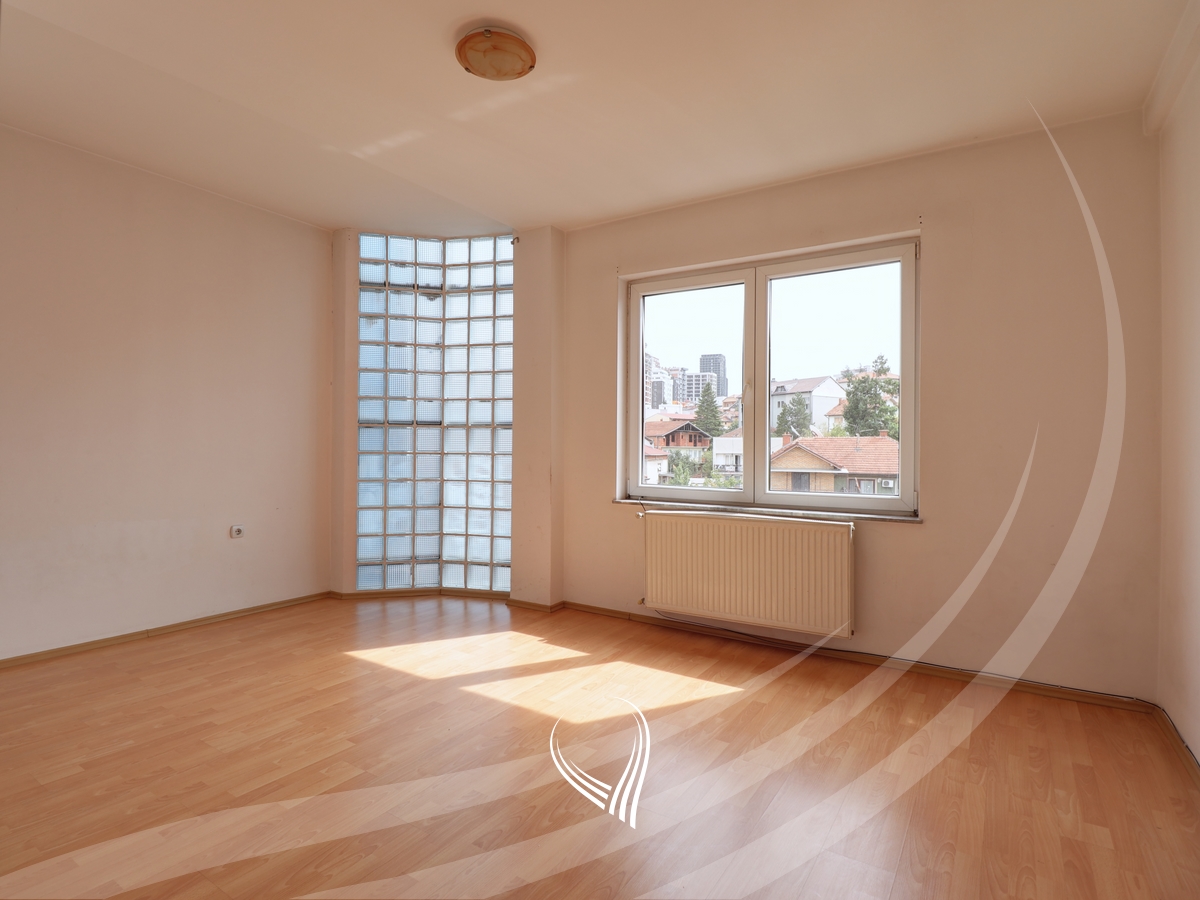 Office space with 4 rooms for rent in the Aktash neighborhood4
