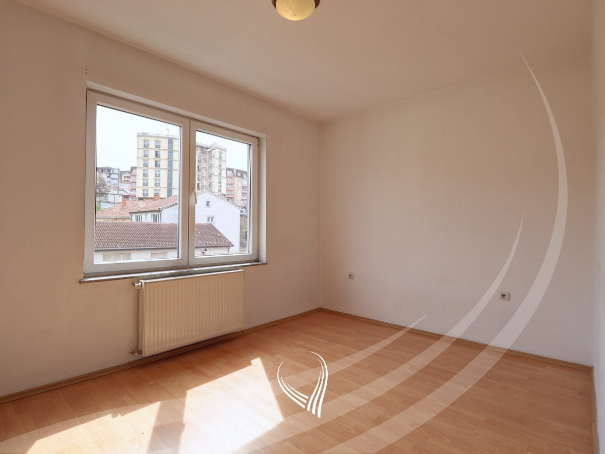 Office space with 4 rooms for rent in the Aktash neighborhood5