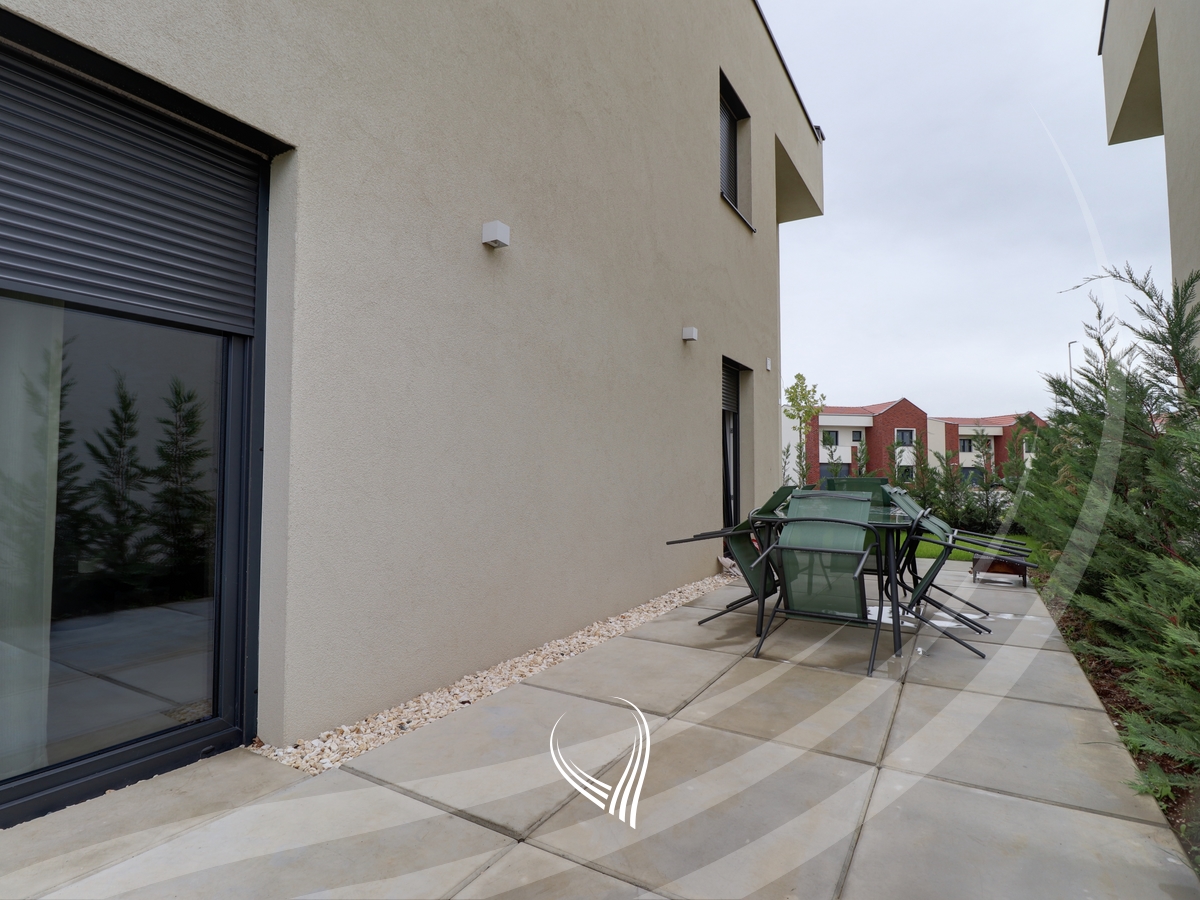 4-bedroom house for rent in Qershia Village neighborhood16