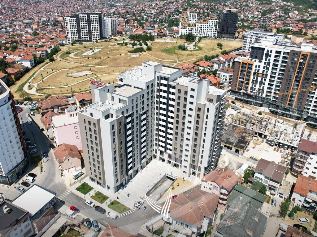 Penthouse me 3 dhoma gjumi me qira në lagjen Bregu i Diellit29