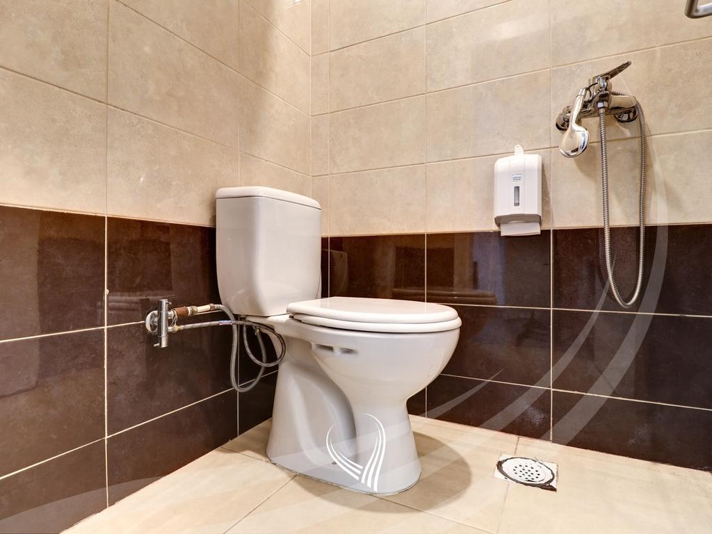 Lokal 212m2 me qira në lagjen Mati 115