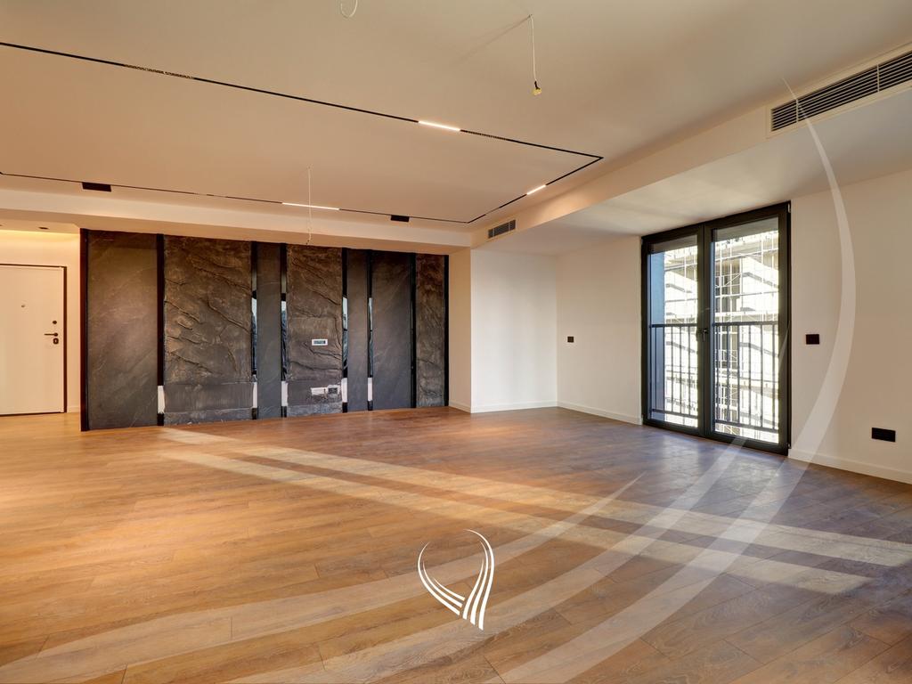 Zyre 155m2 me qira në lagjen Lakrishtë - Prime Residence 23