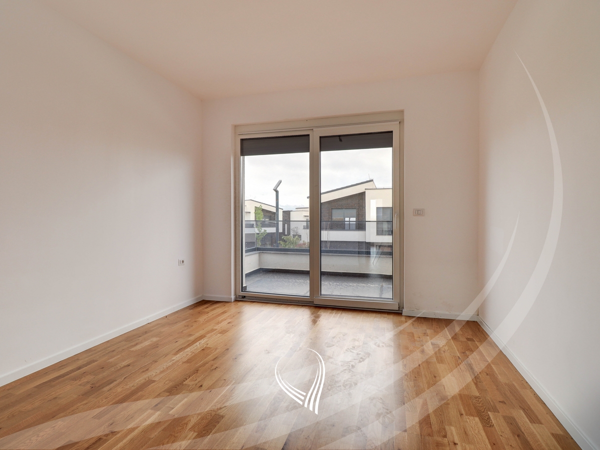 245m2 house for sale in Priam Village neighborhood7
