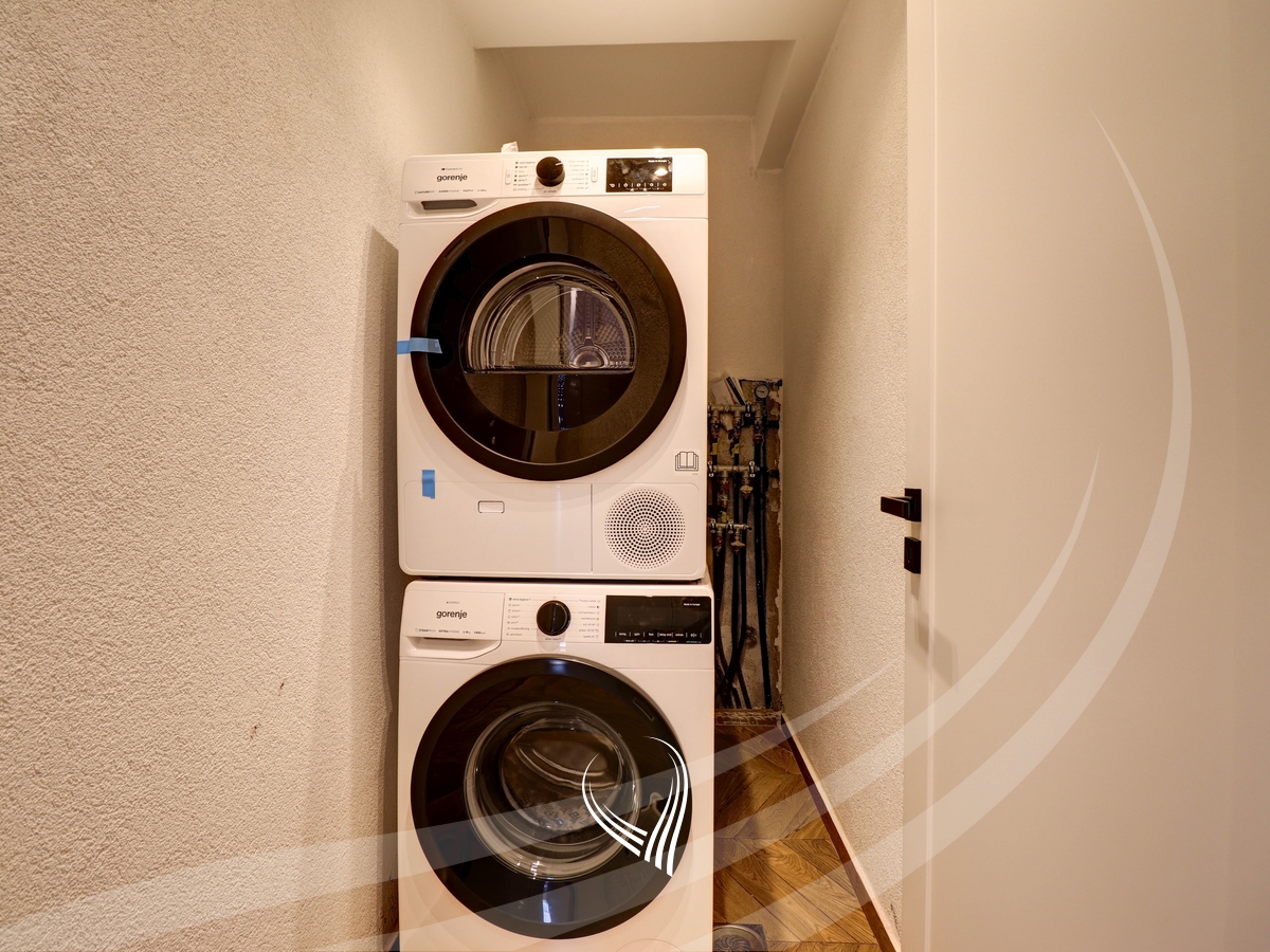 Penthouse me 3 dhoma gjumi me qira në lagjen Bregu i Diellit28