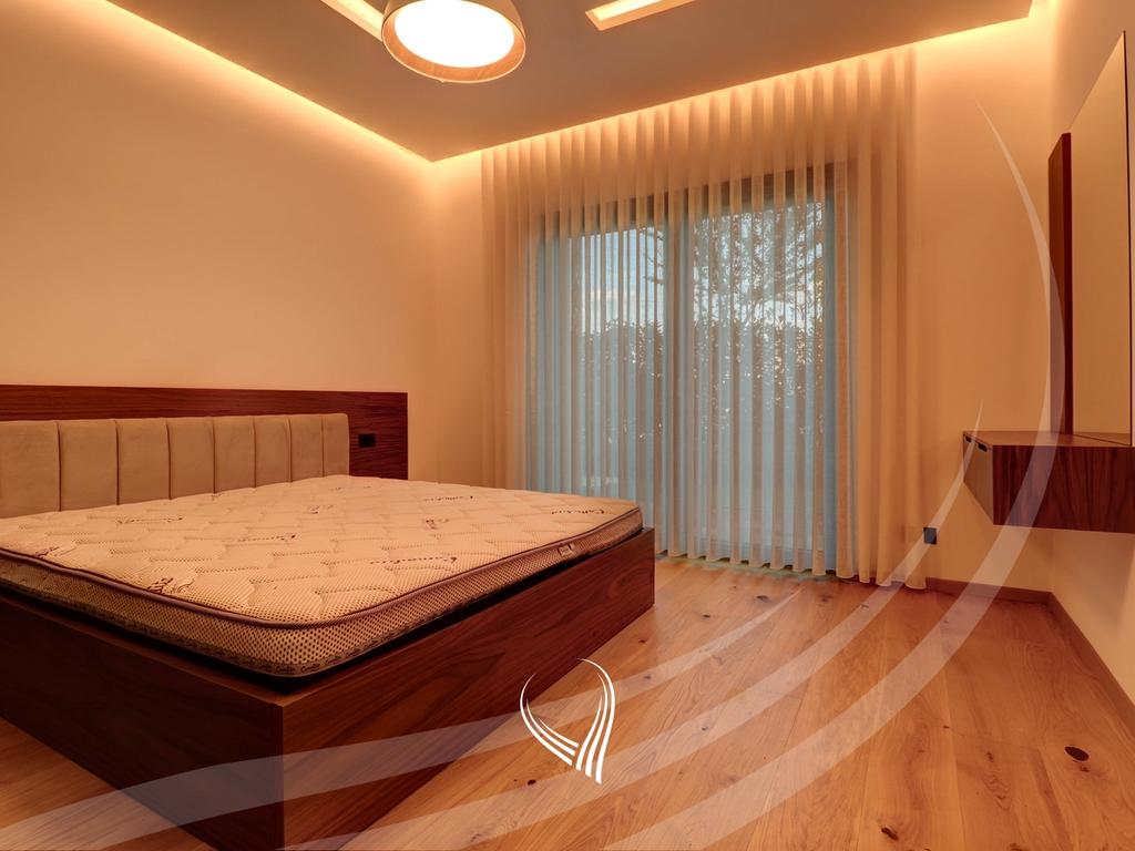 4-bedroom rental house in the Swiss Village neighborhood7