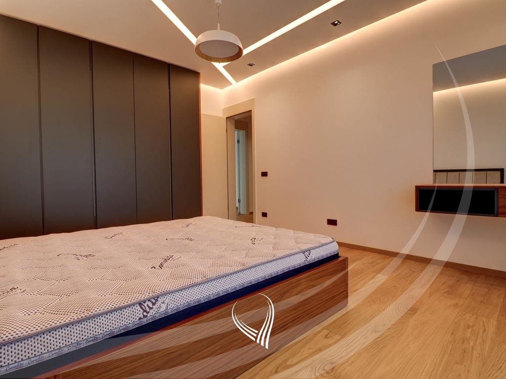 4-bedroom rental house in the Swiss Village neighborhood10