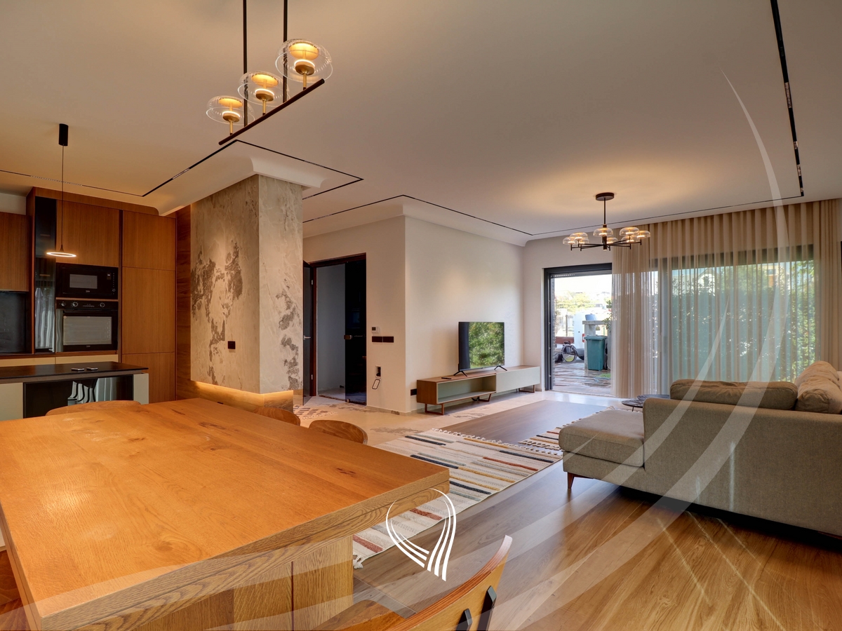 4-bedroom rental house in the Swiss Village neighborhood1