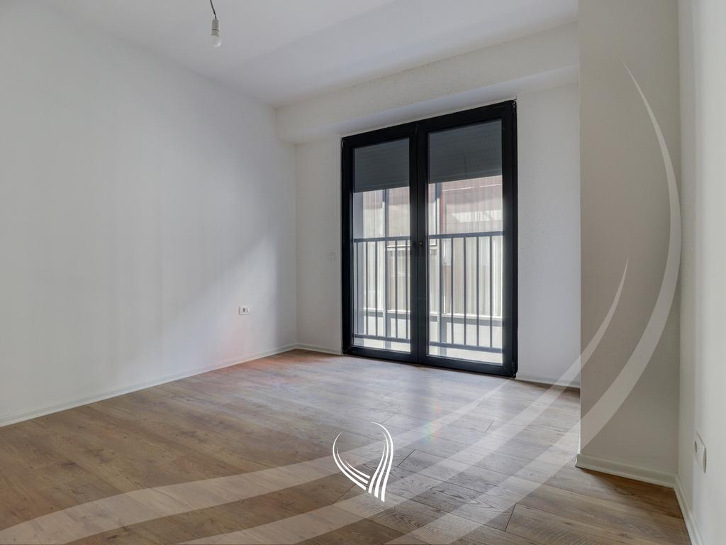 Zyre me 4 dhoma pune me qira ne lagjen Lakrishtë - Prime Residence 27