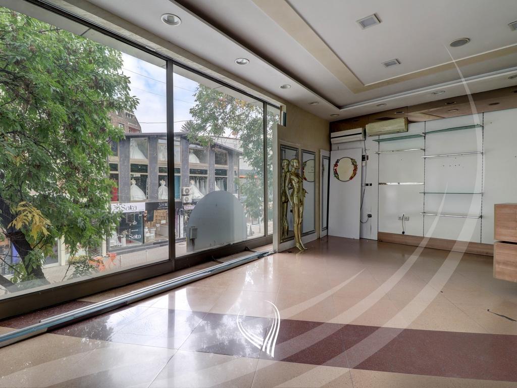 75m2 commercial space for rent in the Qafa neighborhood4