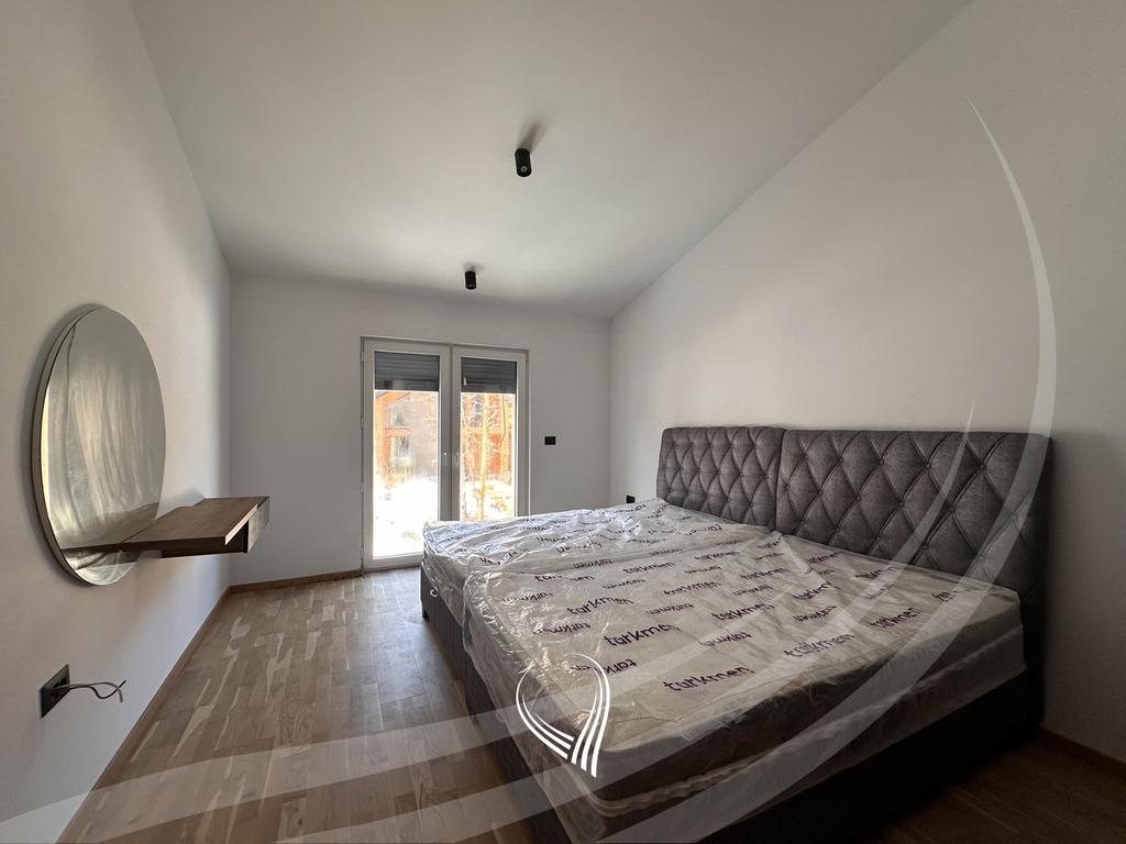 245m2 villa for sale in Brezovica9