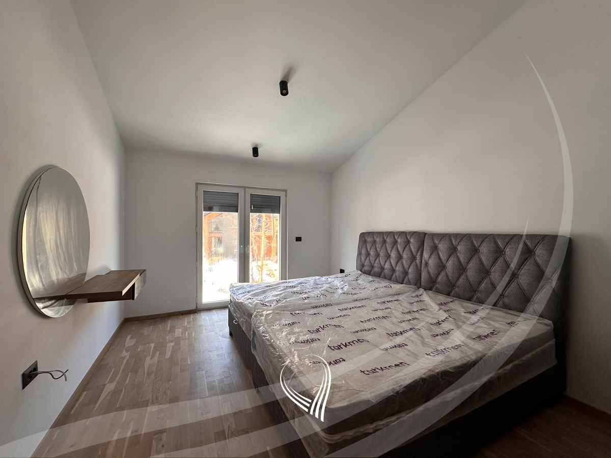 245m2 villa for sale in Brezovica9
