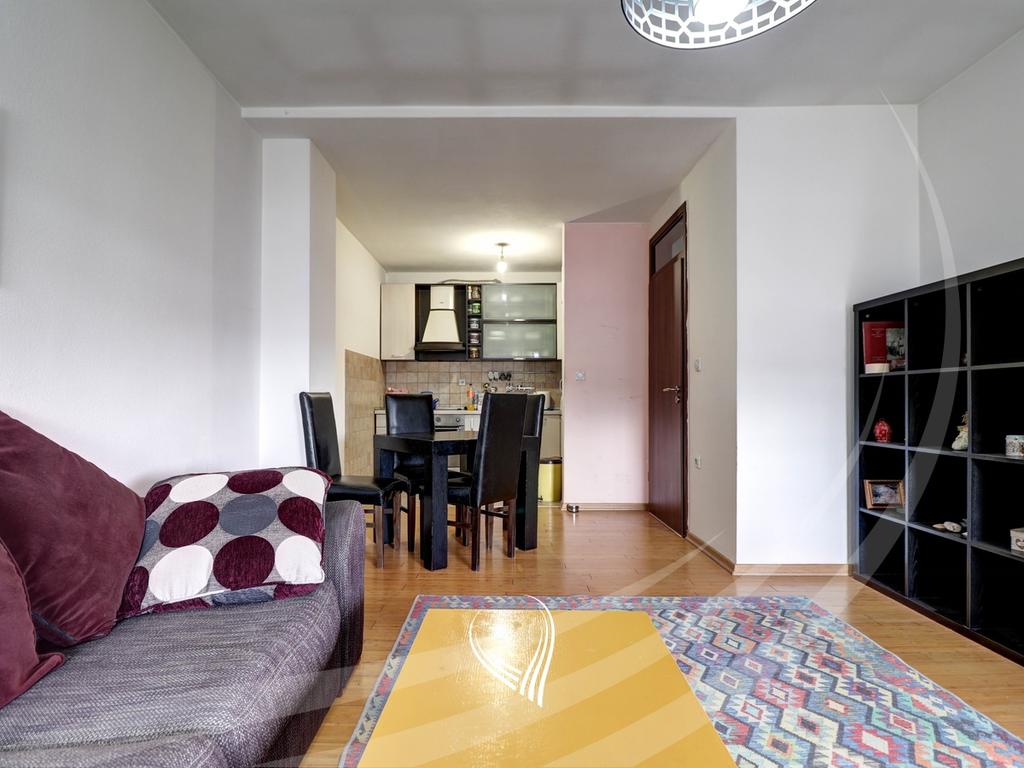 Banesë me 1 dhomë gjumi në shitje në lagjen Arbëria - Dragodan3