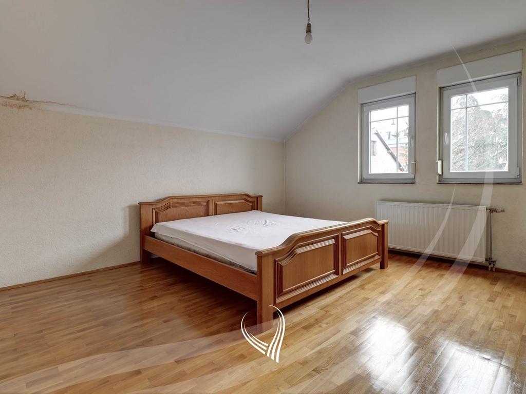 Shtëpi me 700m2 në shitje në lagjen Velania7