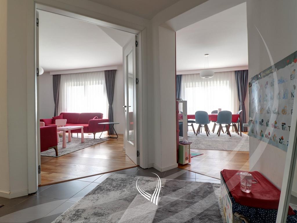 Banese me 3 dhoma gjumi në shitje në lagjen Kalabria – Prishtina Stars4