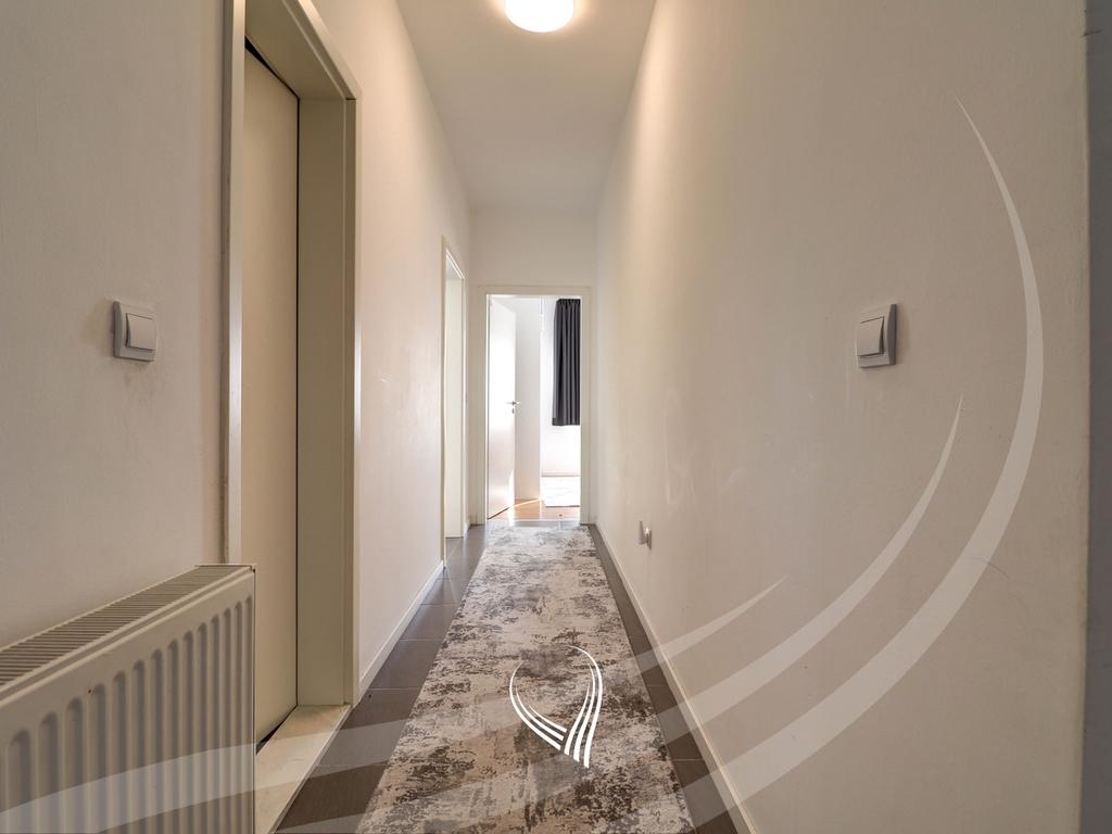 Banese me 3 dhoma gjumi në shitje në lagjen Kalabria – Prishtina Stars16