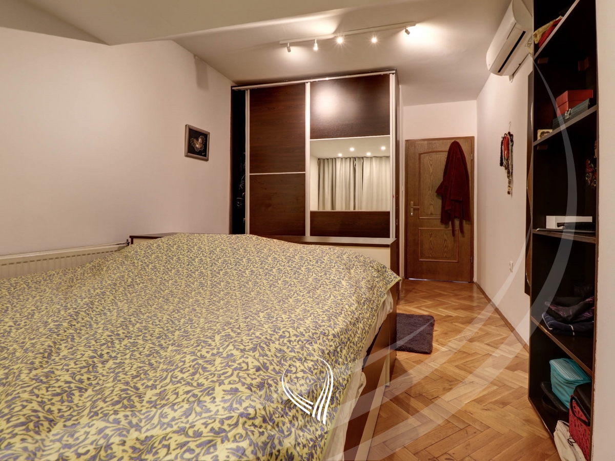 3-bedroom apartment for rent in the Bregu i Diellit neighborhood - The Red Apartments8