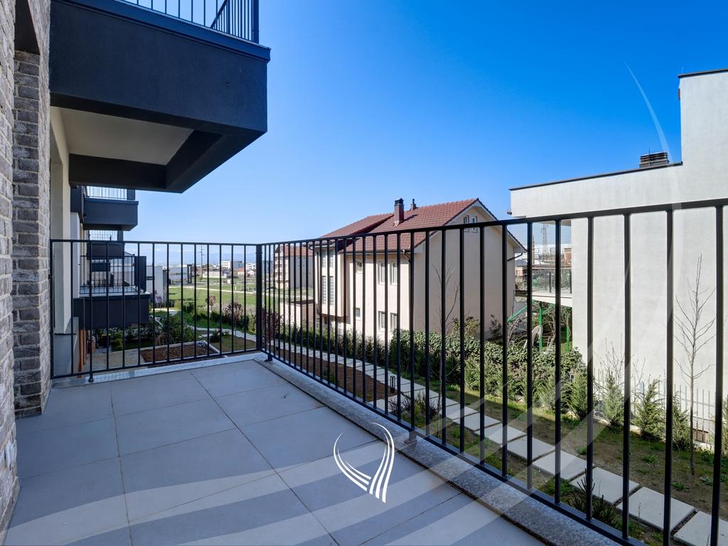 Banesë me 3 dhoma gjumi me qira në lagjen Veternik - Gate Residence11