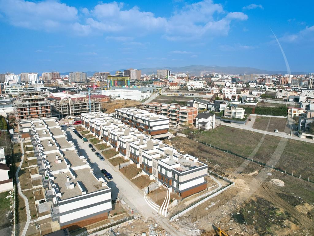 Banesë me 3 dhoma gjumi me qira në lagjen Veternik - Gate Residence18