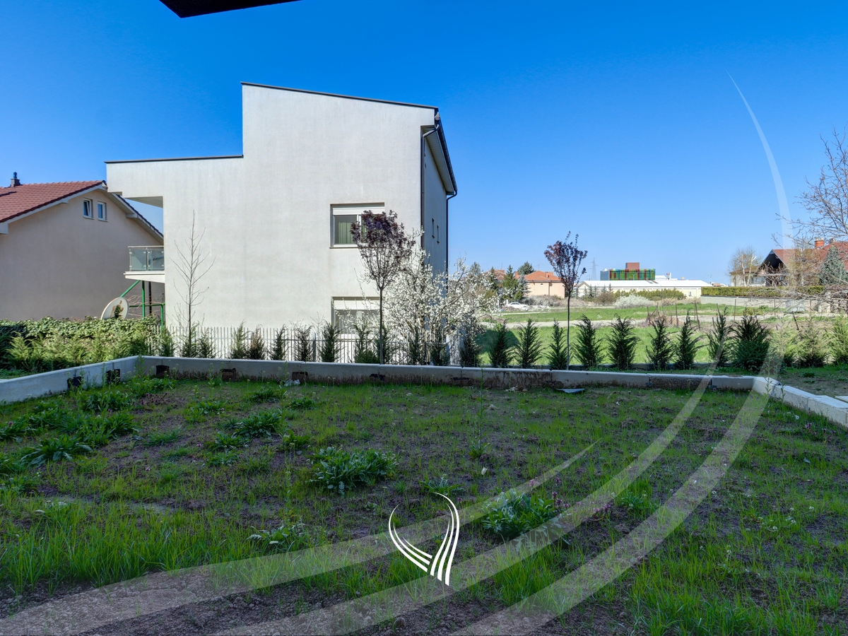 Banesë me 2 dhoma gjumi me qira në lagjen Veternik - Gate Residence10