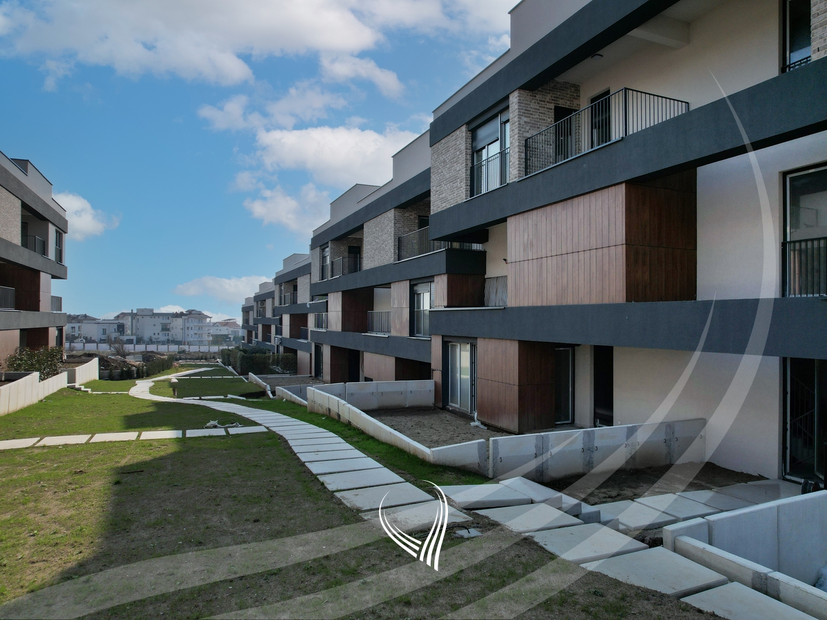 Banesë me 3 dhoma gjumi me qira në lagjen Veternik - Gate Residence17