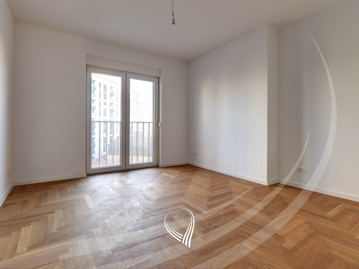 3-bedroom apartment for sale in the Tophane neighborhood – ENG Invest3