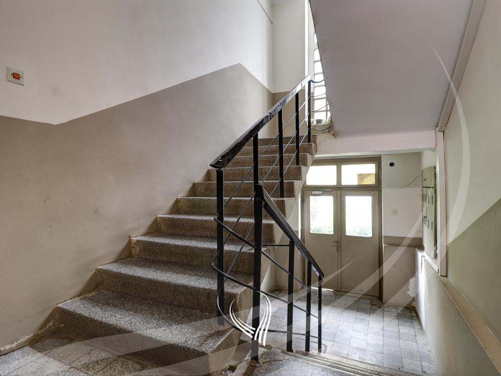 Banesë me 2 dhoma gjumi në shitje në lagjen Dodona11