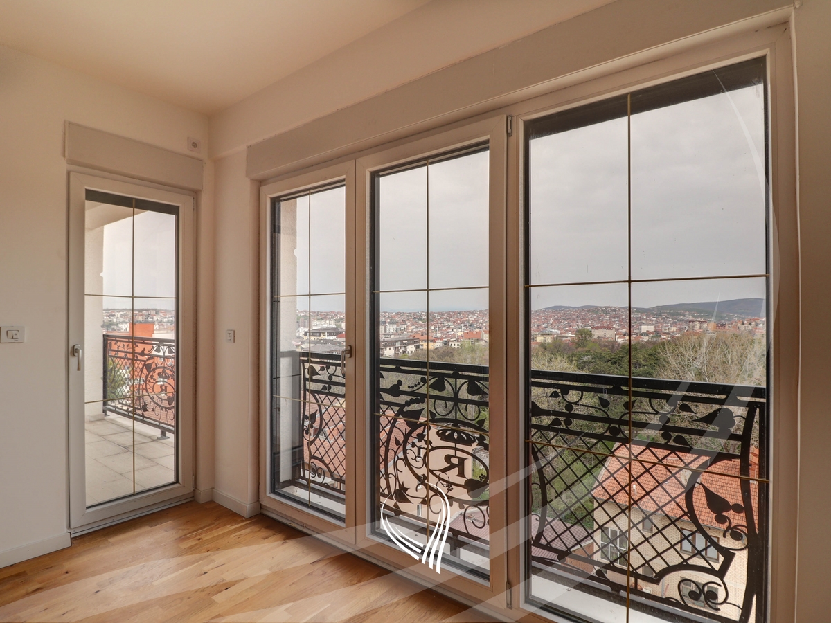 Banesë me 1 dhomë gjumi në shitje në lagjen e Muhaxherëve3