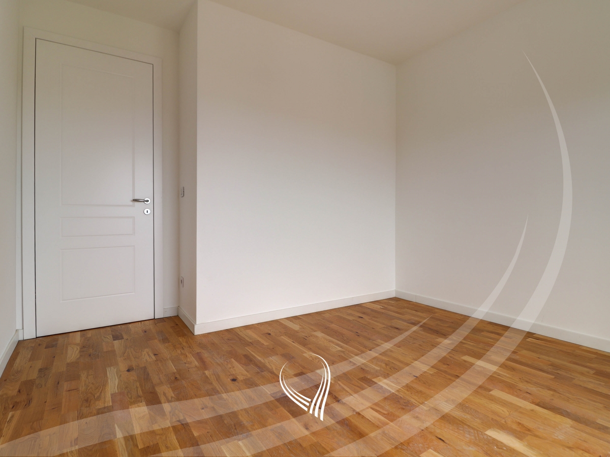 Banesë me 1 dhomë gjumi në shitje në lagjen e Muhaxherëve5