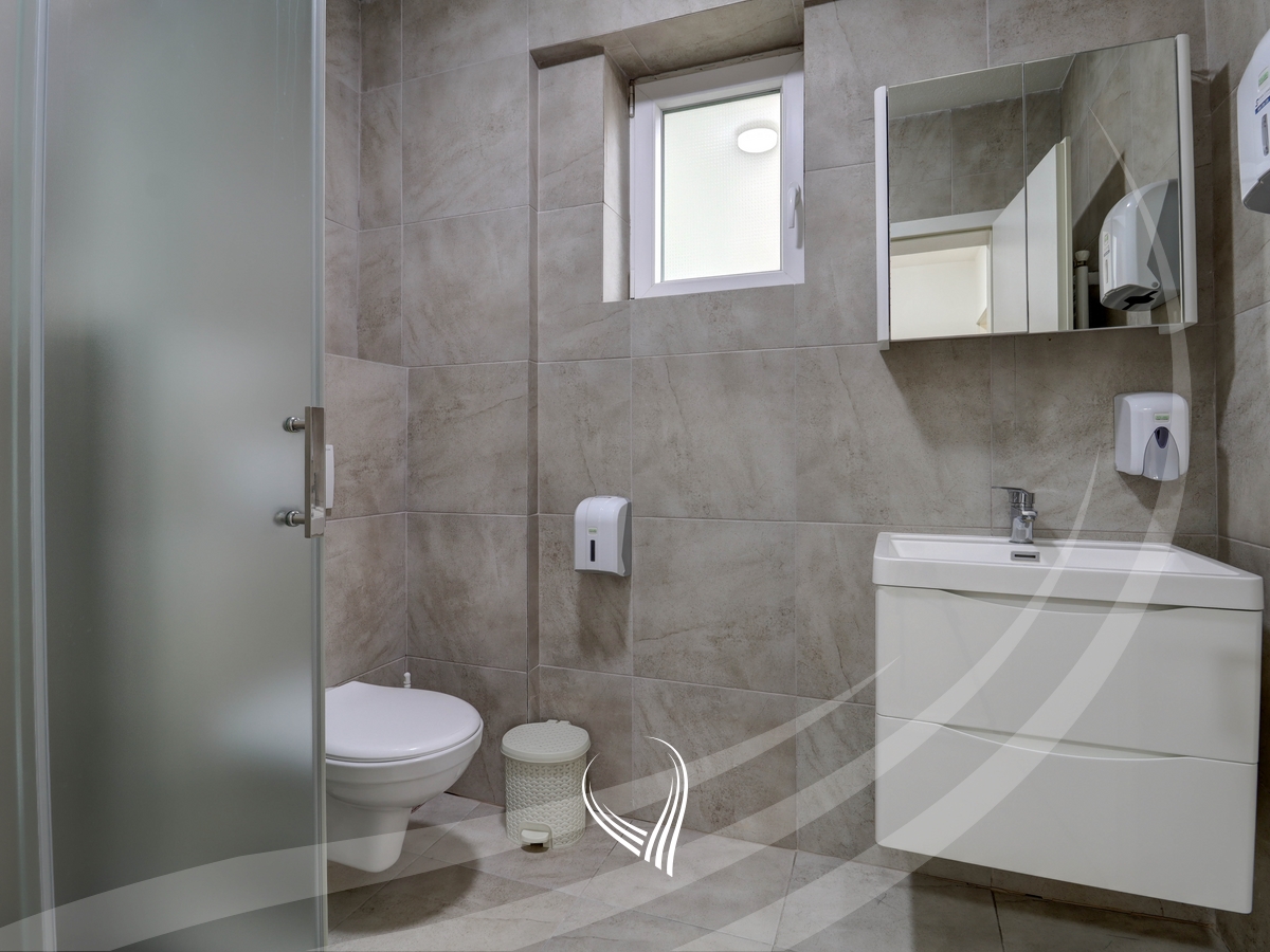 Zyre me 3 dhoma pune me qira në lagjen Arbëria – Dragodan11