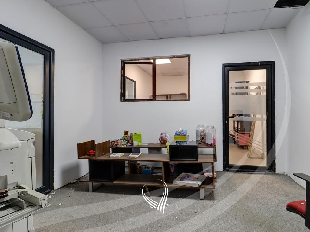 Lokal 100m2 me qira në Çagllavicë3