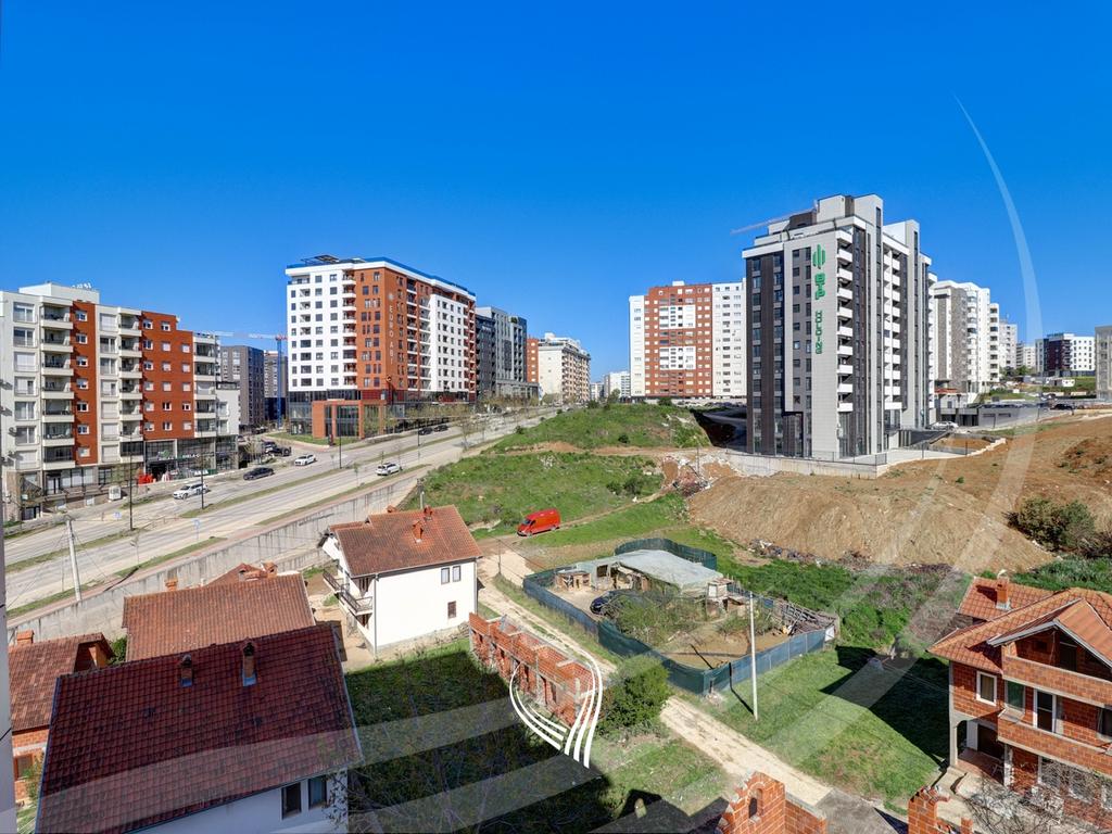 Banesë me 2 dhoma gjumi me qira në lagjen Mati 1 - Rruga C9