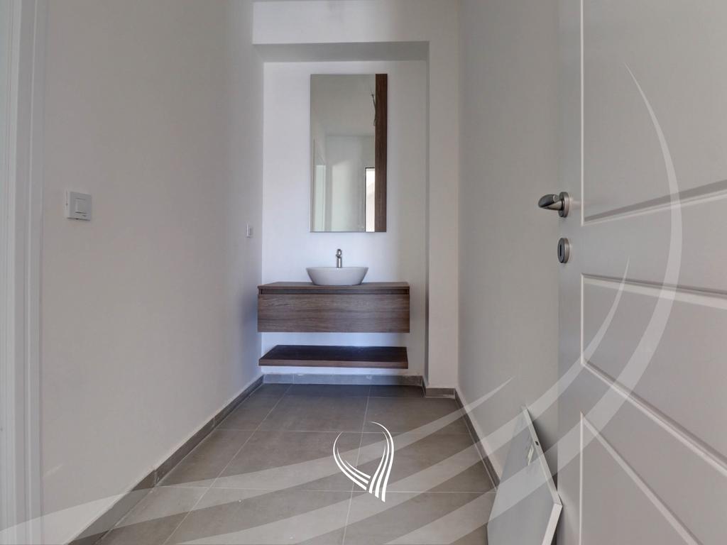 House with 299.81m2 for rent in the Royal Green Residence neighborhood - Zllatar12