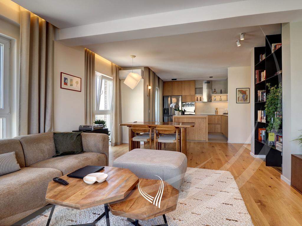 Penthouse with 3 bedrooms for rent in Mati 1 neighborhood4