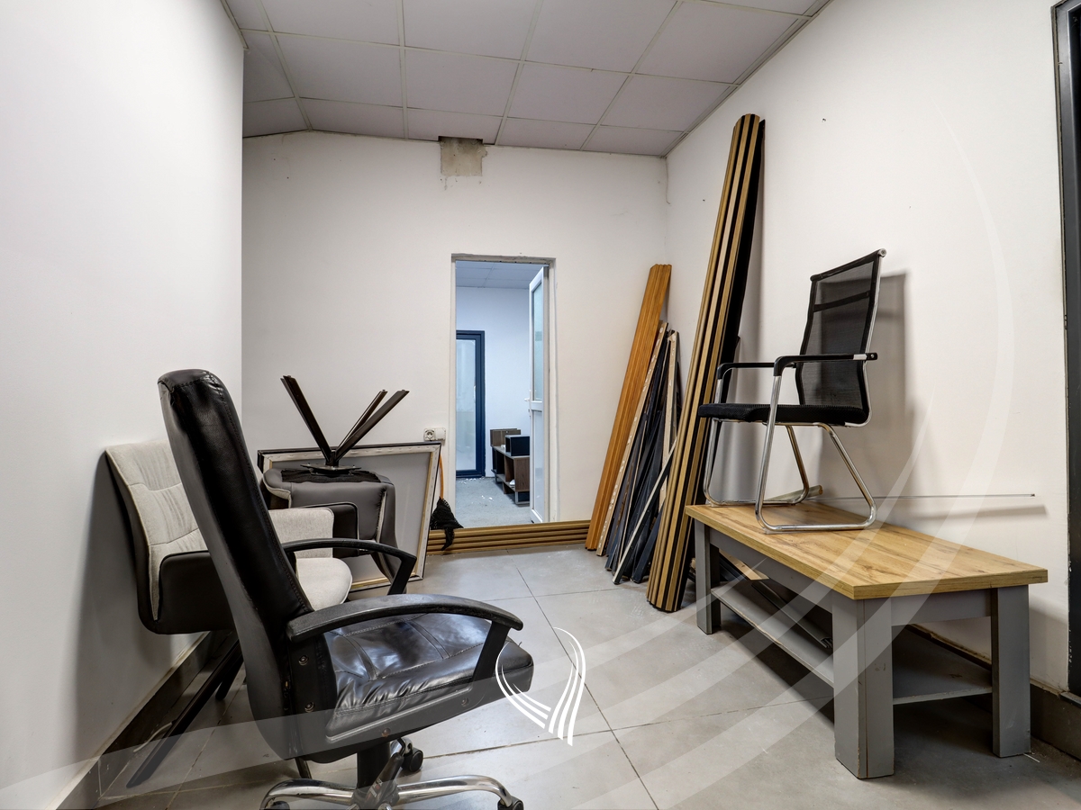 Lokal 100m2 me qira në Çagllavicë6