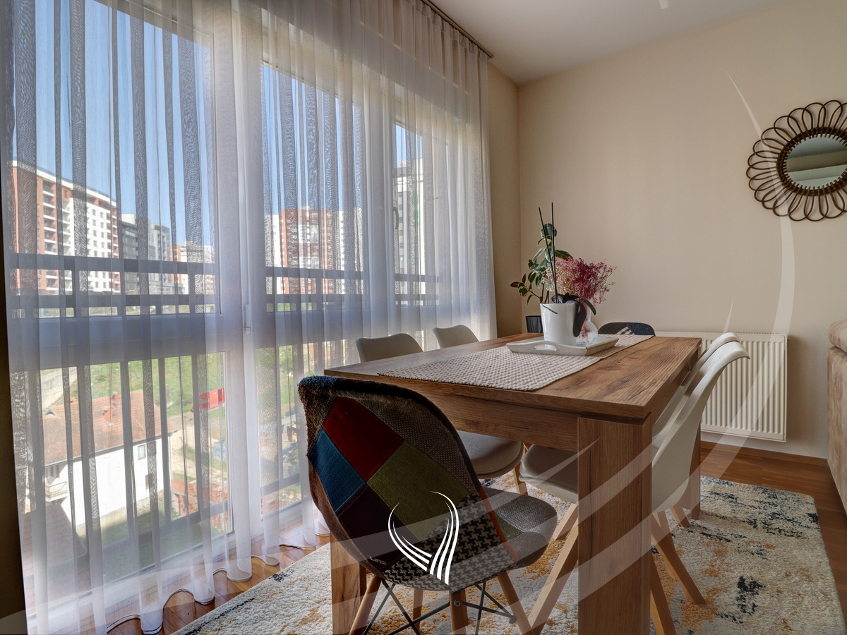 Banesë me 2 dhoma gjumi me qira në lagjen Mati 1 - Rruga C4