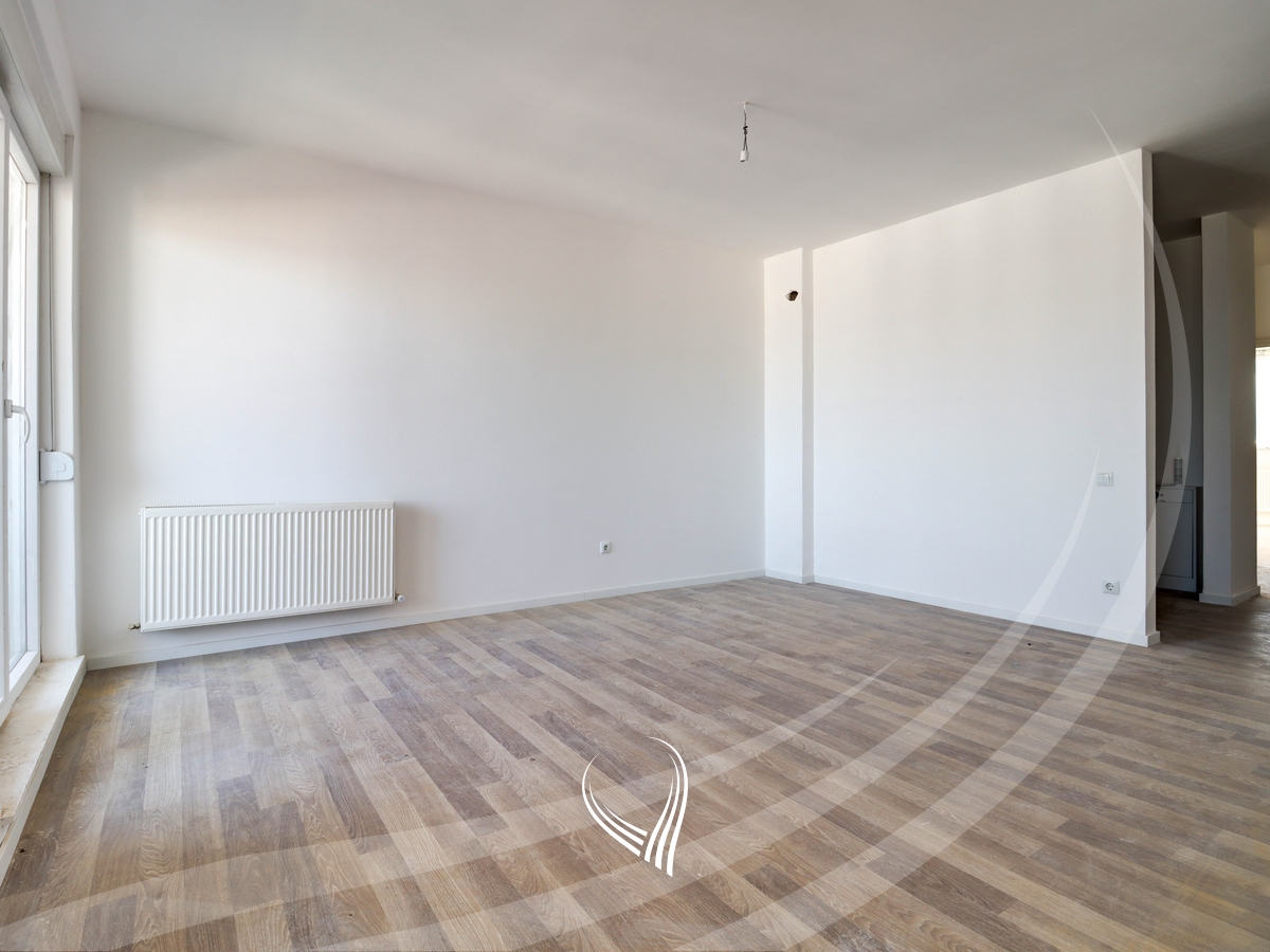 Banesë me 2 dhoma gjumi në shitje në lagjen Mati 1 – Mega Building3