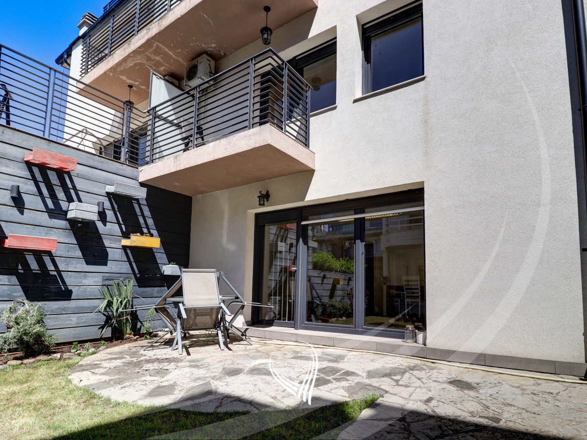 Office space with 5 rooms for rent in the Pejton neighborhood18