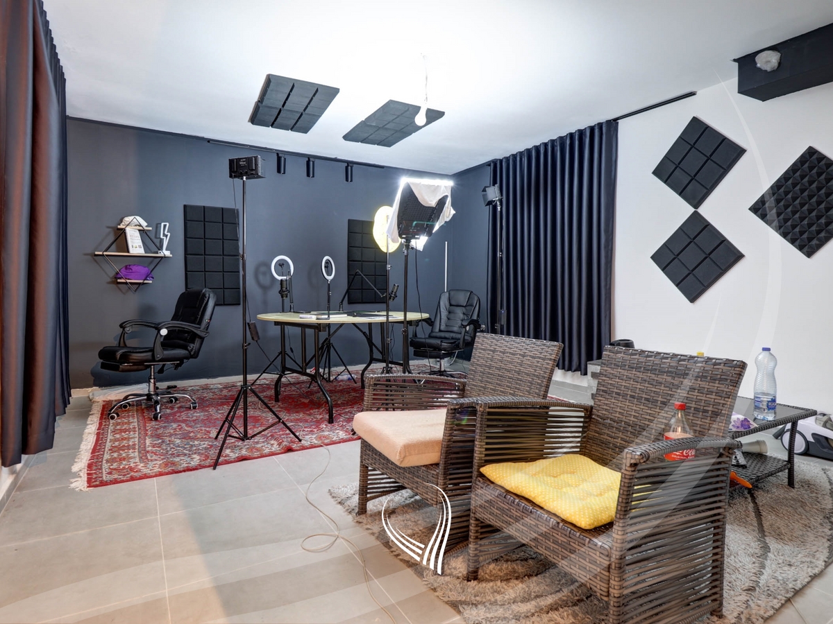 House with 299.81m2 for rent in the Royal Green Residence neighborhood - Zllatar8