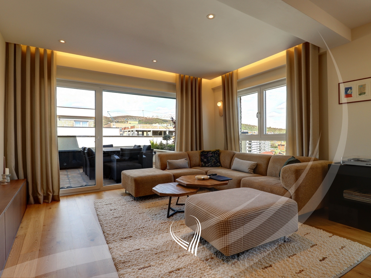 Penthouse with 3 bedrooms for rent in Mati 1 neighborhood2