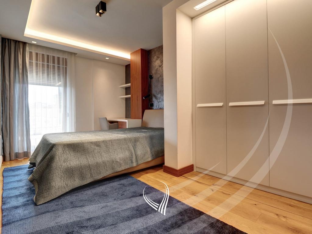 Penthouse me 3 dhoma gjumi me qira në lagjen Arbëria – Dragodan6