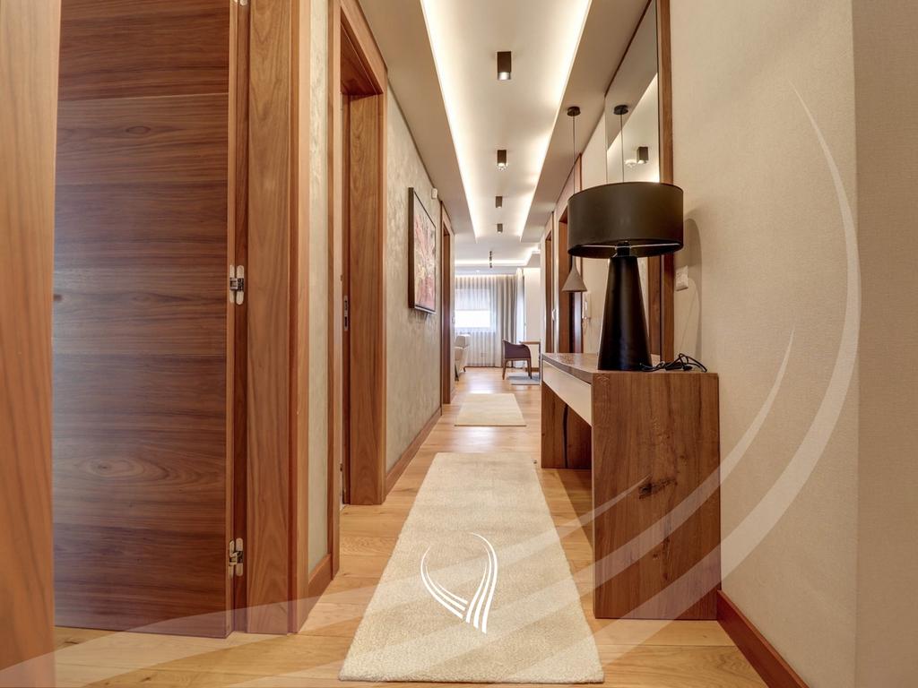 Penthouse me 3 dhoma gjumi me qira në lagjen Arbëria – Dragodan12