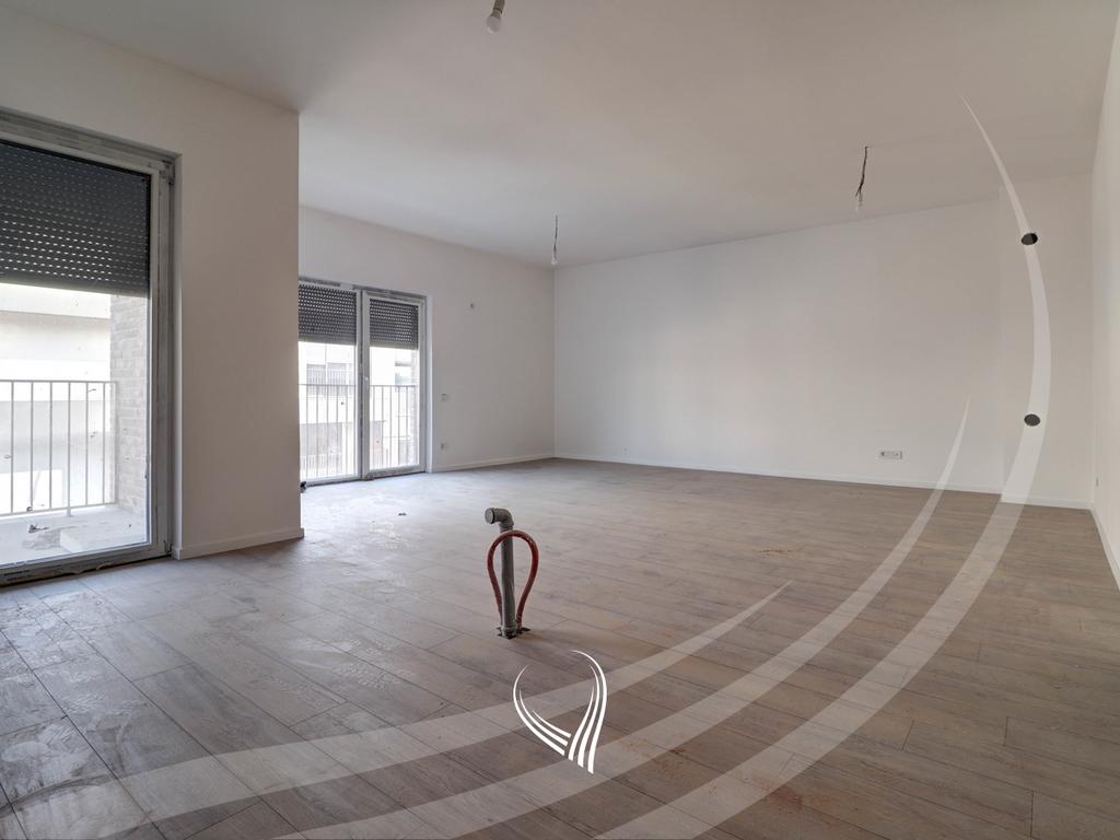 Banesë me 4 dhoma gjumi në shitje në lagjen Veternik - Gate Residence1