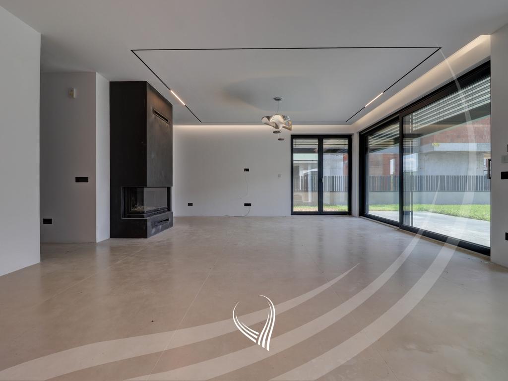 Shtëpi me 4 dhoma gjumi në shitje në Preoc – afër lagjes Marigona Residence5