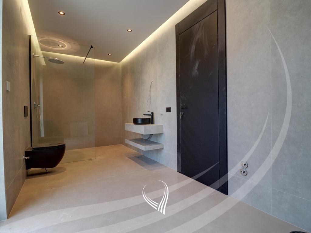 Shtëpi me 4 dhoma gjumi në shitje në Preoc – afër lagjes Marigona Residence28