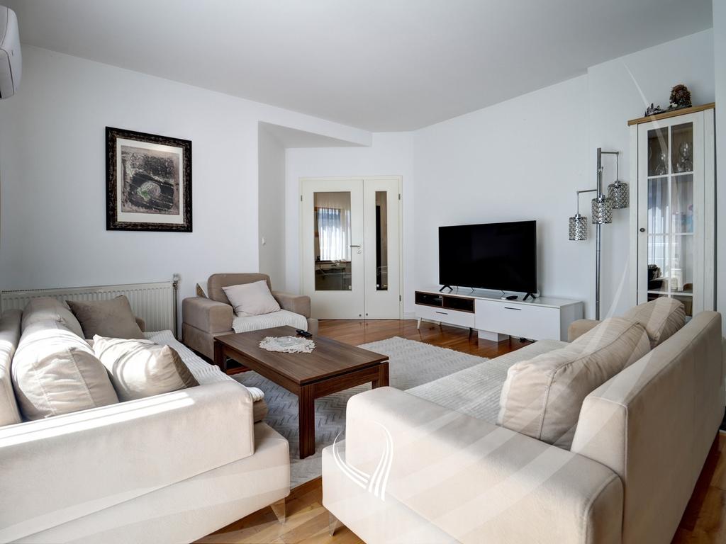 2 bedroom apartment for sale in the Kalabria neighborhood – Emshir – Prishtina Stars3