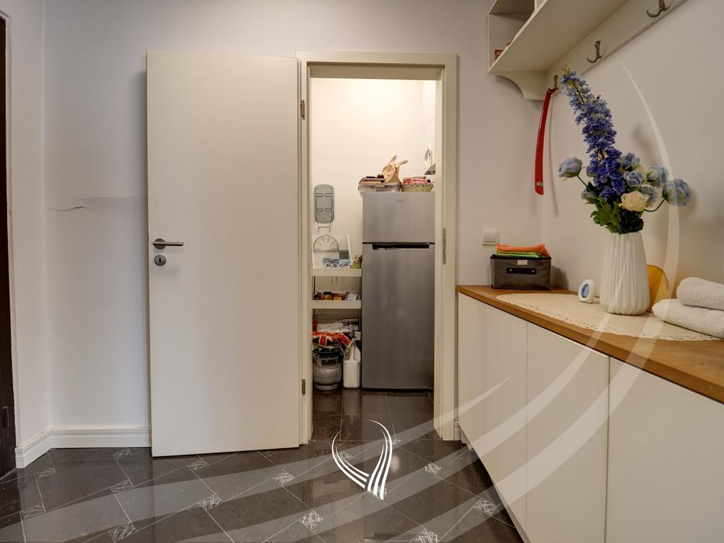 2 bedroom apartment for sale in the Kalabria neighborhood – Emshir – Prishtina Stars10